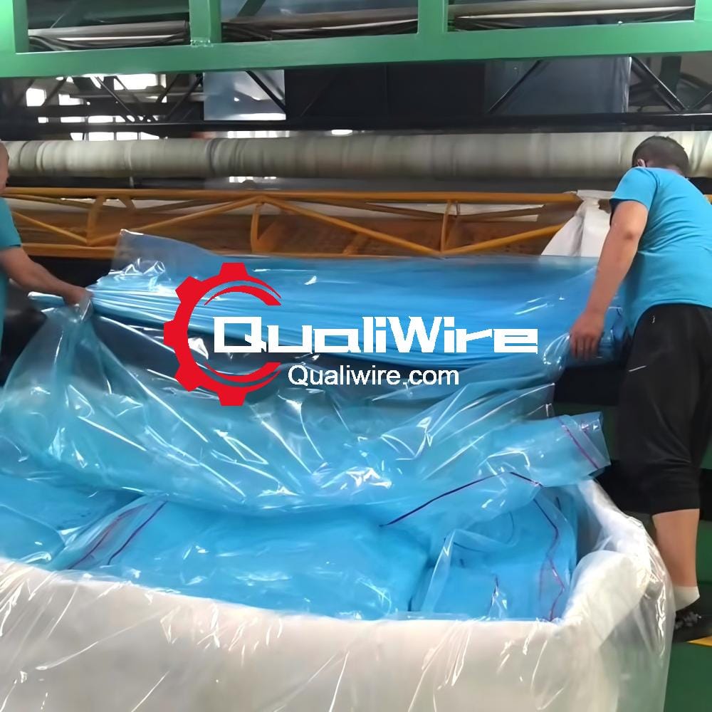 Light-converting Plastic Sheeting For Greenhouse,Anti-UV,Anti-drip,Clear,6,8,10mil Thick Film 4 Light-converting Plastic Sheeting For Greenhouse,