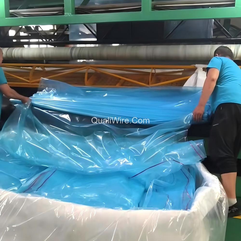 Production of plastic sheeting for greenhouse