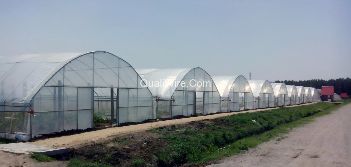 The Budget for Building a Greenhouse 2 Simple plastic arch shed